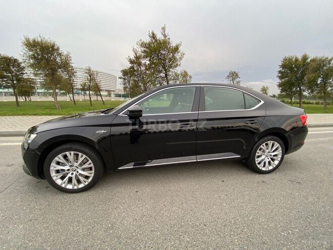 Skoda Superb 2023, 21,000 km - 2.0 l - Bakı