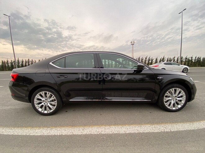 Skoda Superb 2023, 21,000 km - 2.0 l - Bakı