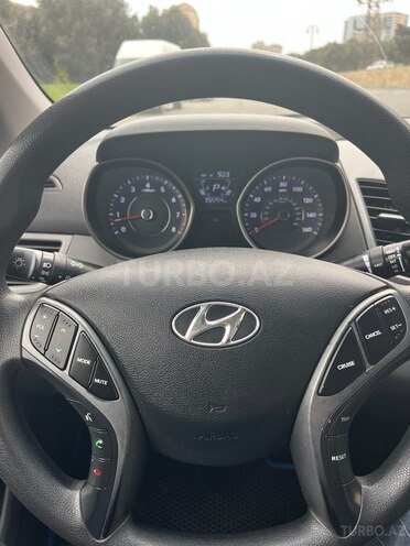 Hyundai Elantra 2015, 102,800 km - 1.8 l - Bakı
