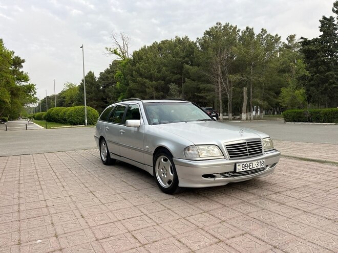 Mercedes C 220 d 2000, 357,200 km - 2.2 l - Sumqayıt
