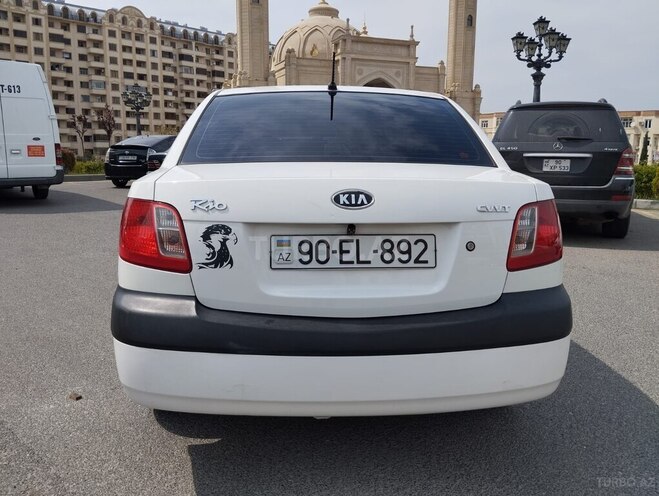 Kia Rio 2008, 270,000 km - 1.4 l - Bakı