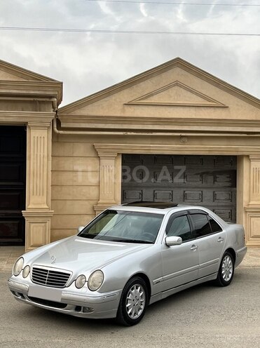 Mercedes E 240 2000, 240,000 km - 2.4 l - Bakı