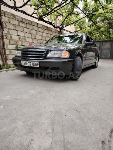 Mercedes C 220 d 2000, 546,000 km - 2.2 l - Bakı