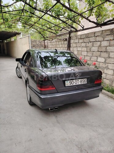 Mercedes C 220 d 2000, 546,000 km - 2.2 l - Bakı