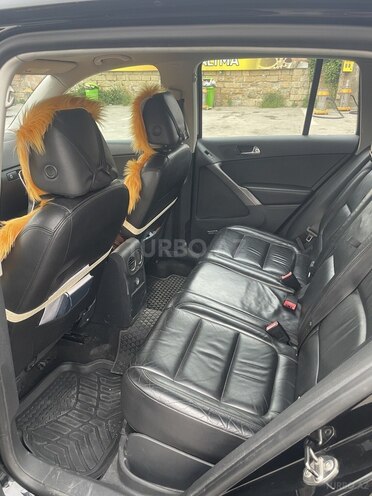 Volkswagen Tiguan 2009, 228,236 km - 2.0 l - Bakı