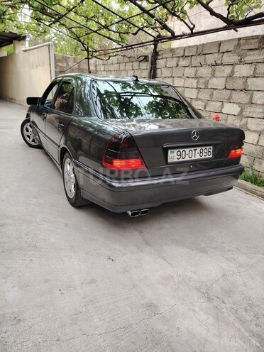 Mercedes C 220 d 2000, 546,000 km - 2.2 l - Bakı