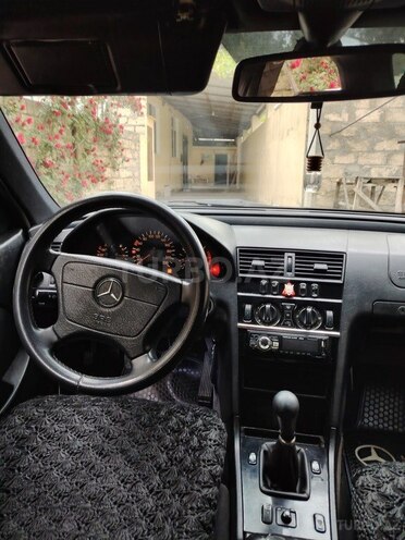 Mercedes C 220 d 2000, 546,000 km - 2.2 l - Bakı