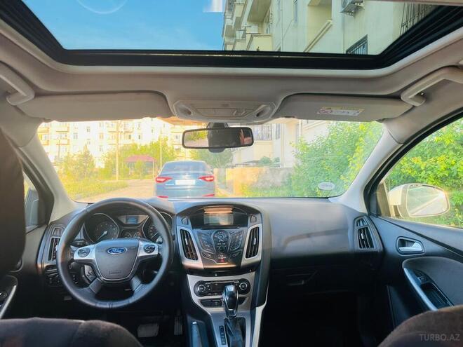 Ford Focus 2014, 168,000 km - 1.6 л - Şirvan