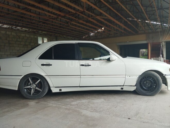 Mercedes C 220 1996, 400,000 km - 2.2 l - Göyçay