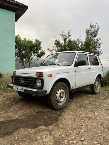 LADA (VAZ) Niva 2000, 309,600 km - 1.7 l - Astara