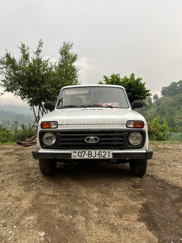 LADA (VAZ) Niva 2000, 309,600 km - 1.7 l - Astara