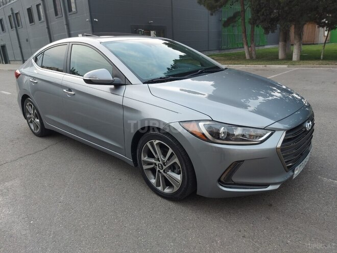 Hyundai Elantra 2016, 18,000 km - 2.0 l - Bakı