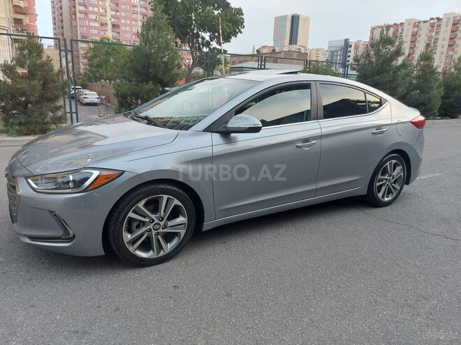 Hyundai Elantra 2016, 18,000 km - 2.0 l - Bakı