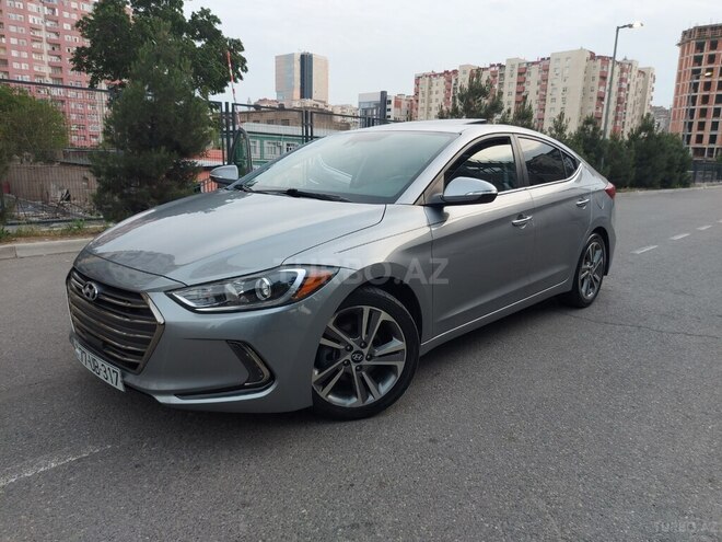 Hyundai Elantra 2016, 18,000 km - 2.0 l - Bakı