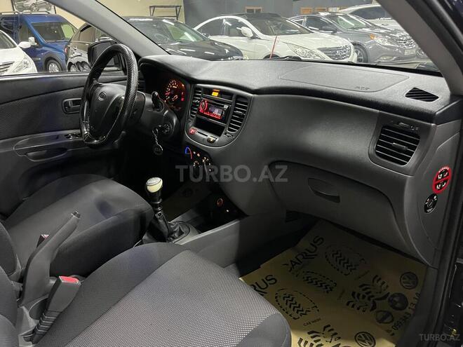 Kia Rio 2006, 215,000 km - 1.4 l - Bakı