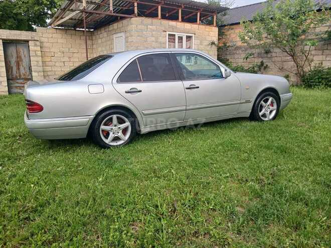 Mercedes E 300 d 1998, 396,670 km - 3.0 л - İsmayıllı