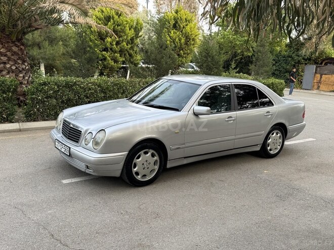 Mercedes E 200 1996, 320,000 km - 2.0 l - Sumqayıt