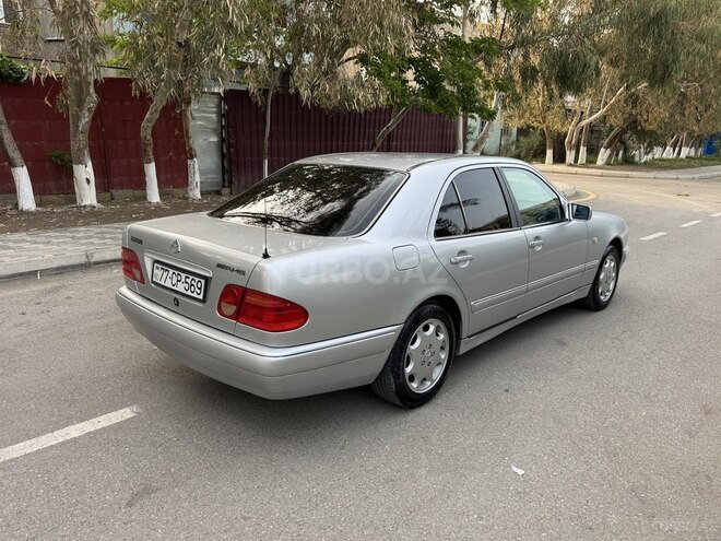 Mercedes E 200 1996, 320,000 km - 2.0 l - Sumqayıt
