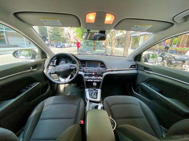 Hyundai Elantra 2020, 107,826 km - 2.0 l - Bakı