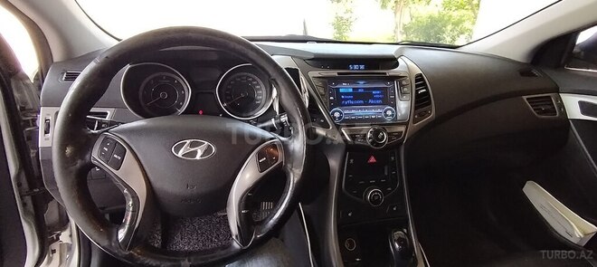 Hyundai Avante 2014, 199,000 km - 1.6 l - Bakı