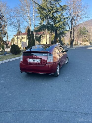 Toyota Prius-2