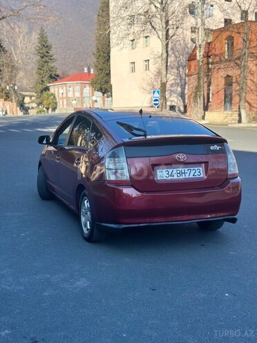 Toyota Prius-3