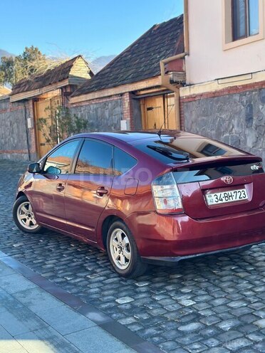 Toyota Prius-9