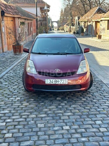 Toyota Prius-11