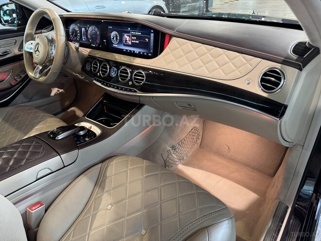 Mercedes S 560 4MATIC 2018, 88,000 km - 4.0 l - Bakı