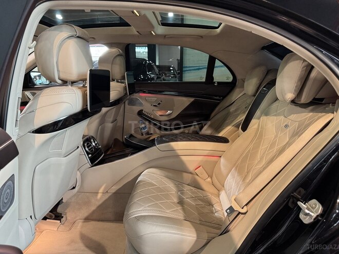 Mercedes S 560 4MATIC 2018, 88,000 km - 4.0 l - Bakı