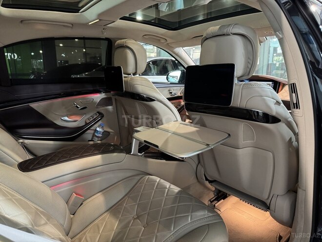 Mercedes S 560 4MATIC 2018, 88,000 km - 4.0 l - Bakı