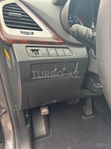 Hyundai Santa Fe 2015, 136,500 km - 2.0 л - Sabirabad