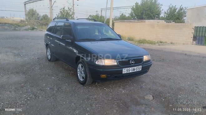 Opel Astra 1997, 250,000 km - 1.6 l - Sumqayıt