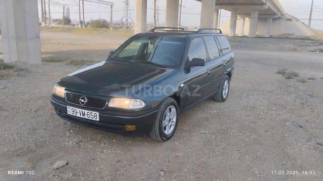 Opel Astra 1997, 250,000 km - 1.6 l - Sumqayıt