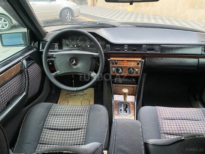 Mercedes 190 1989, 285,655 km - 2.0 l - Bakı