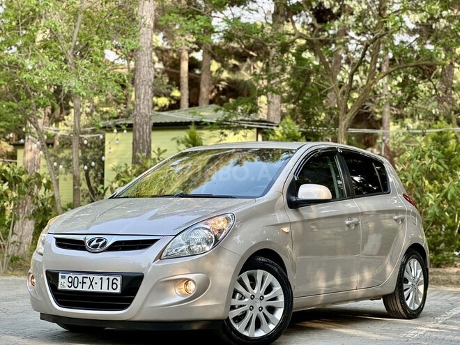 Hyundai i20 2010, 166,000 km - 1.6 l - Bakı