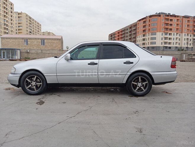Mercedes C 220 1996, 321,234 km - 2.2 l - Sumqayıt