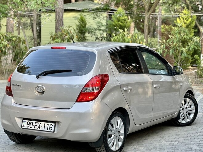 Hyundai i20 2010, 166,000 km - 1.6 l - Bakı