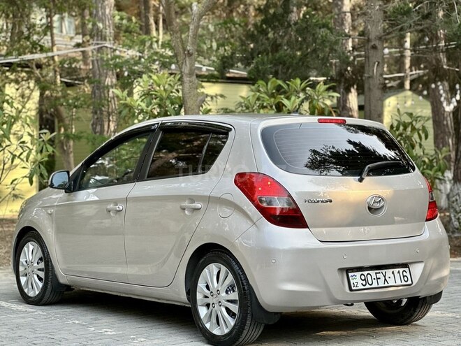 Hyundai i20 2010, 166,000 km - 1.6 l - Bakı