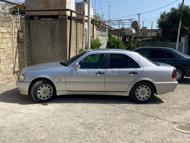 Mercedes C 240 1997, 672,443 km - 2.4 l - Bakı