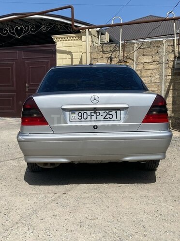 Mercedes C 240 1997, 672,443 km - 2.4 l - Bakı