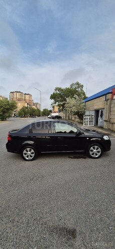 Chevrolet Aveo-7