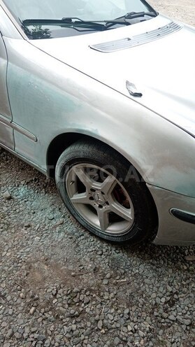 Mercedes C 240 2002, 539,246 km - 2.6 l - Qazax