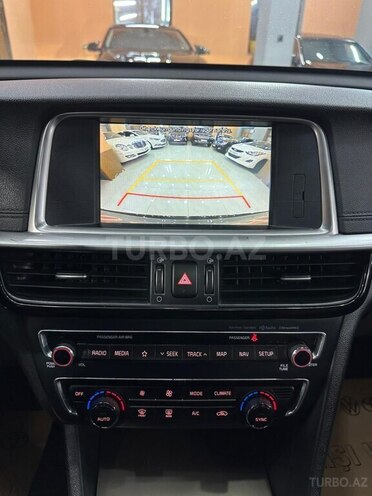 Kia Optima-17