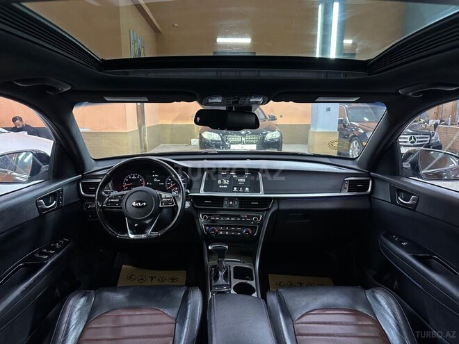 Kia Optima-13