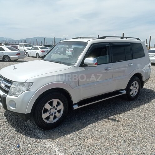Mitsubishi Pajero 2008, 440,000 km - 3.0 l - Gəncə