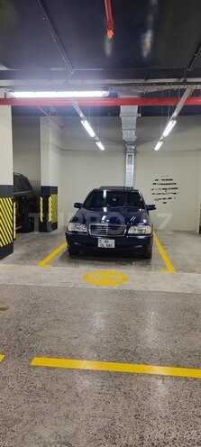 Mercedes C 230 1999, 299,200 km - 2.3 l - Bakı