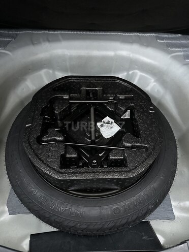 Kia K5-8