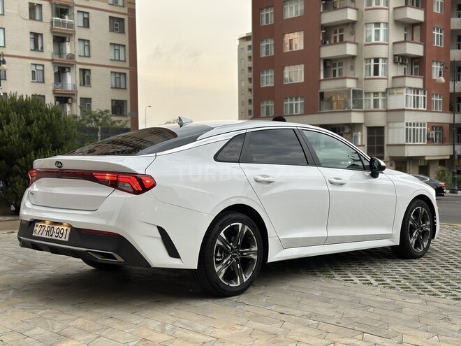 Kia K5-5