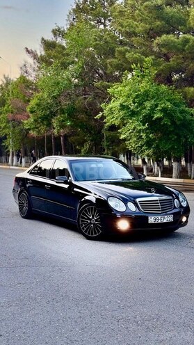 Mercedes E 220 d 2006, 321,000 km - 2.2 л - Sumqayıt